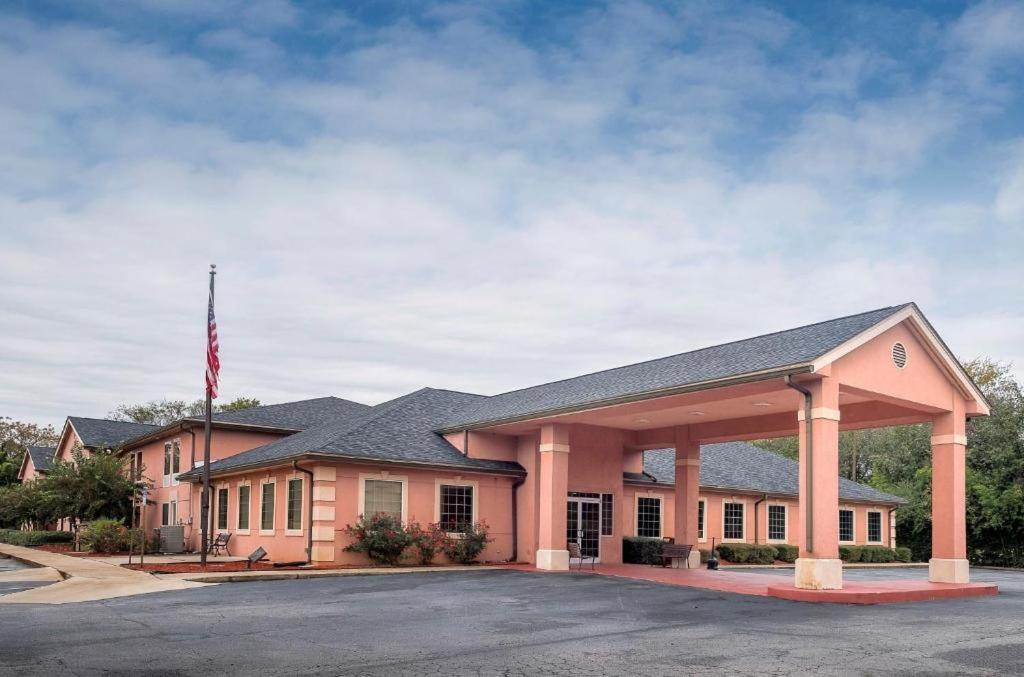 My Home & Suites Madison Ga 外观 照片