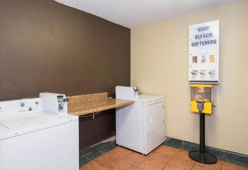 My Home & Suites Madison Ga 外观 照片