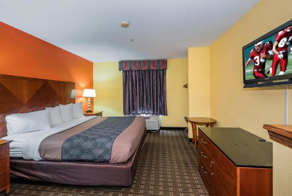 My Home & Suites Madison Ga 外观 照片
