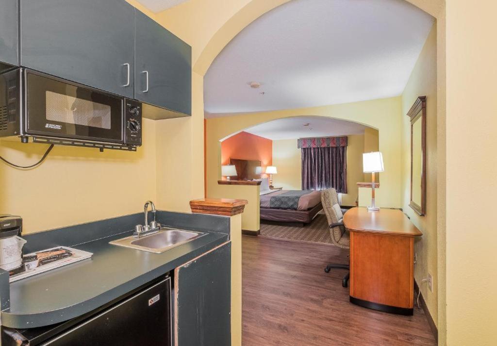 My Home & Suites Madison Ga 外观 照片